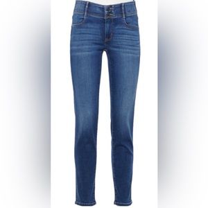 Apt 9 tummy control midrise straight jeans size 8